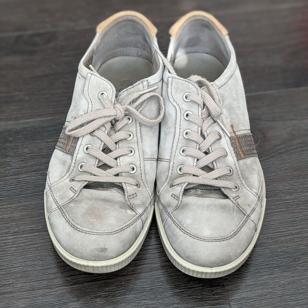 Men's Ecco Sneakers, Gray Suede, Size 10